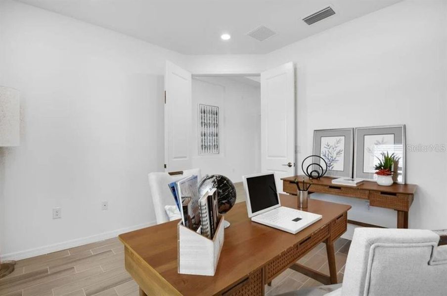 Furnished interior view inside a new home in Westview Community Group Page, Kissimmee (Image 25). Furnished interior view inside a new home in Westview Community Group Page, Kissimmee (Image 25).