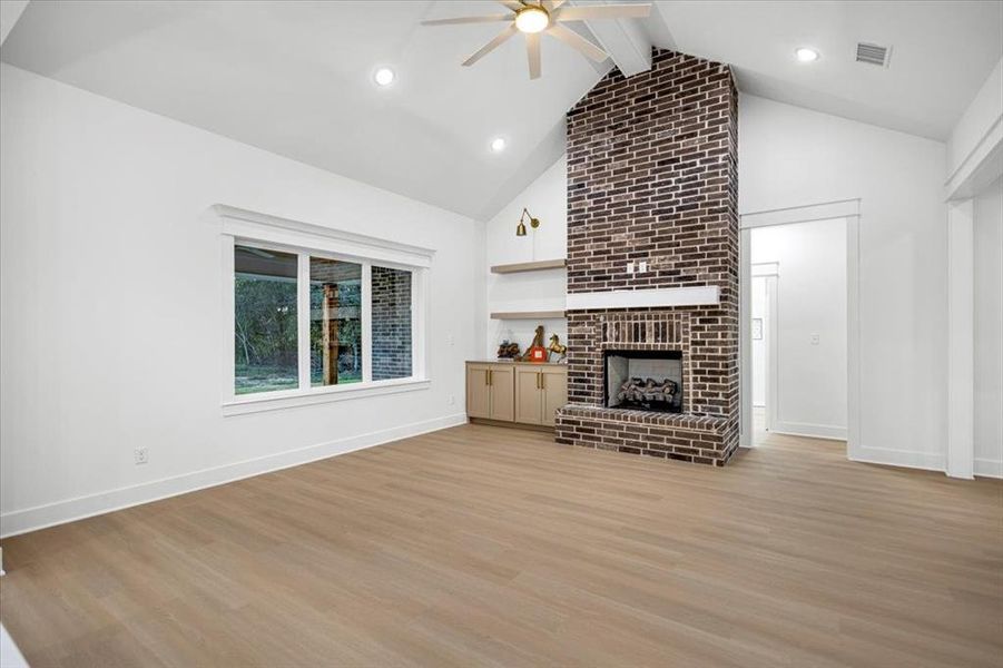 Spacious, unfurnished interior of a new home in , Lindale (Image 20). Spacious, unfurnished interior of a new home in , Lindale (Image 20).