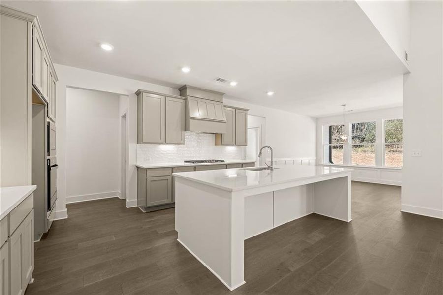 Furnished interior view inside a new home in , Gainesville (Image 15).