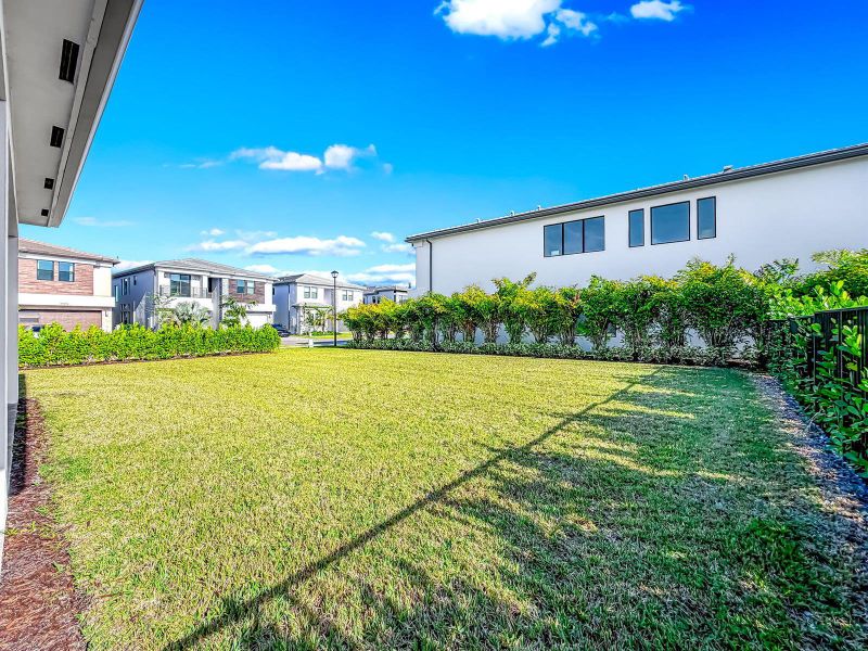 47-web-or-mls-JOY06675