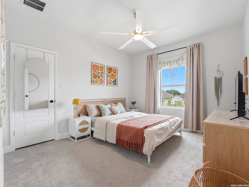 Furnished interior view inside a new home in Corley Farms, Boerne (Image 33). Furnished interior view inside a new home in Corley Farms, Boerne (Image 33).
