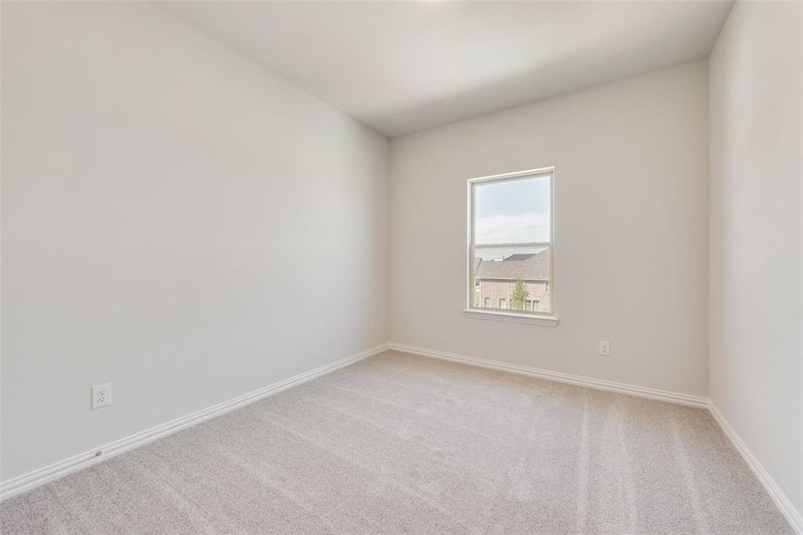 Spacious, unfurnished interior of a new home in City Point, North Richland Hills (Image 11).