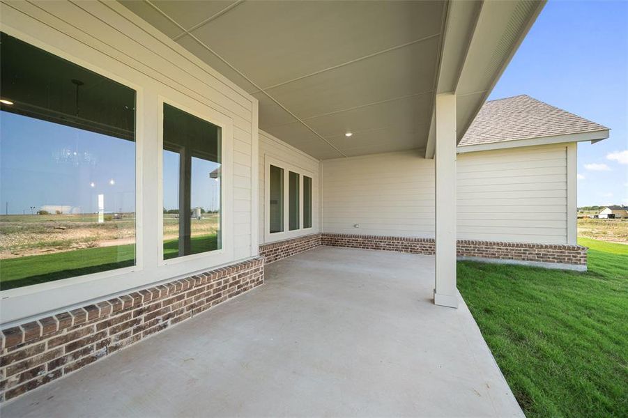 Image 33 of a home in Fairview Meadows.