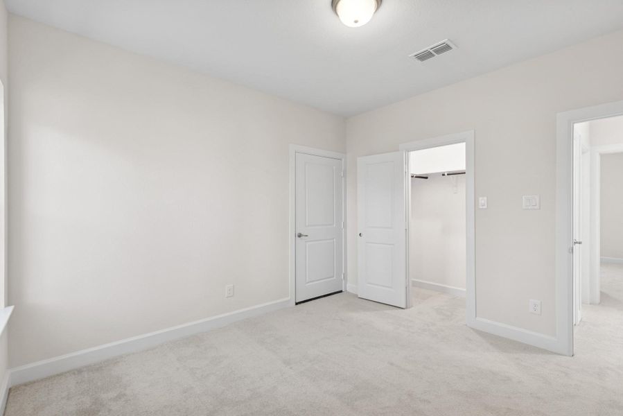 Spacious, unfurnished interior of a new home in ARTAVIA 45' Homesites, Conroe (Image 22). Spacious, unfurnished interior of a new home in ARTAVIA 45' Homesites, Conroe (Image 22).