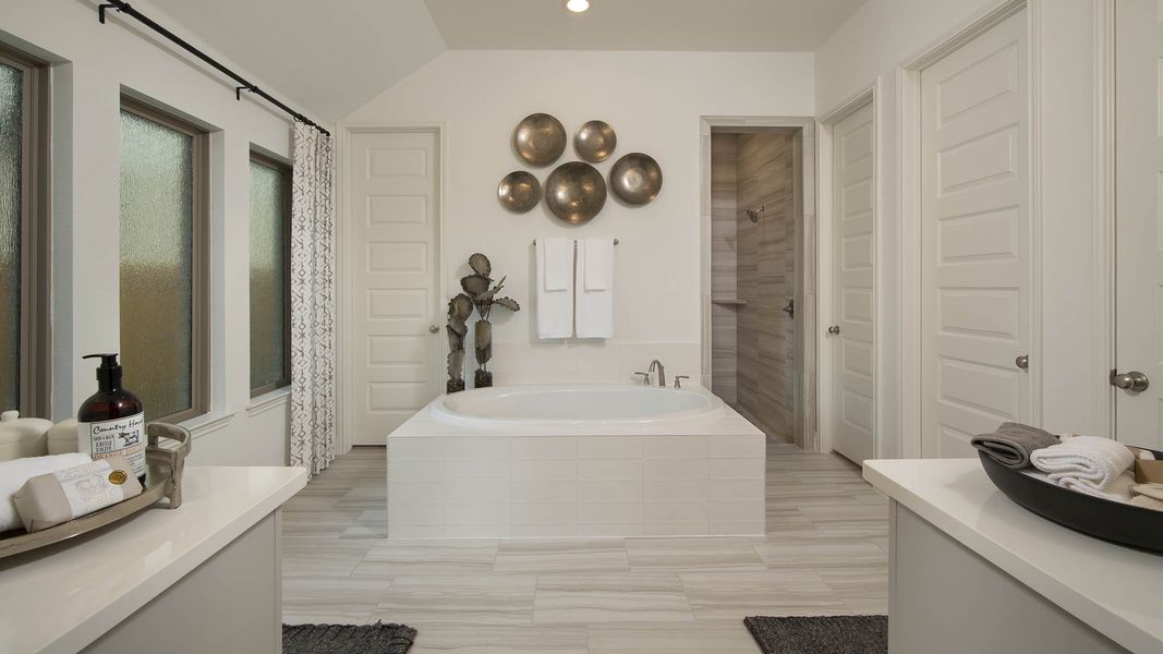 Furnished interior view inside a new home in Meadows of Mill Creek, Seguin (Image 44).