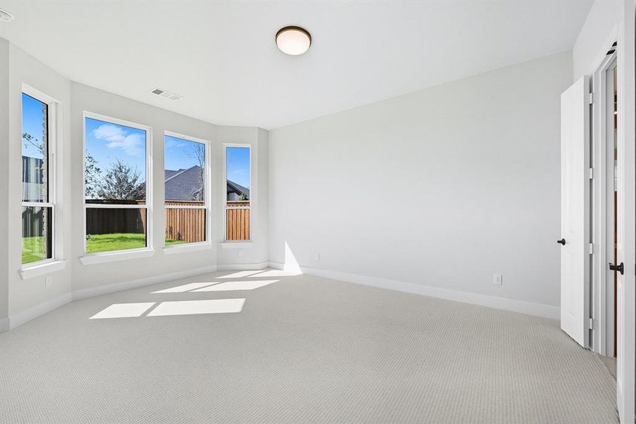 Spacious, unfurnished interior of a new home in Trinity Falls, McKinney (Image 24). Spacious, unfurnished interior of a new home in Trinity Falls, McKinney (Image 24).