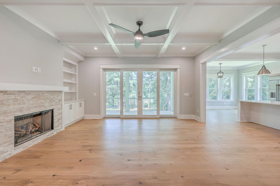 Spacious, unfurnished interior of a new home in , Mount Pleasant (Image 17).