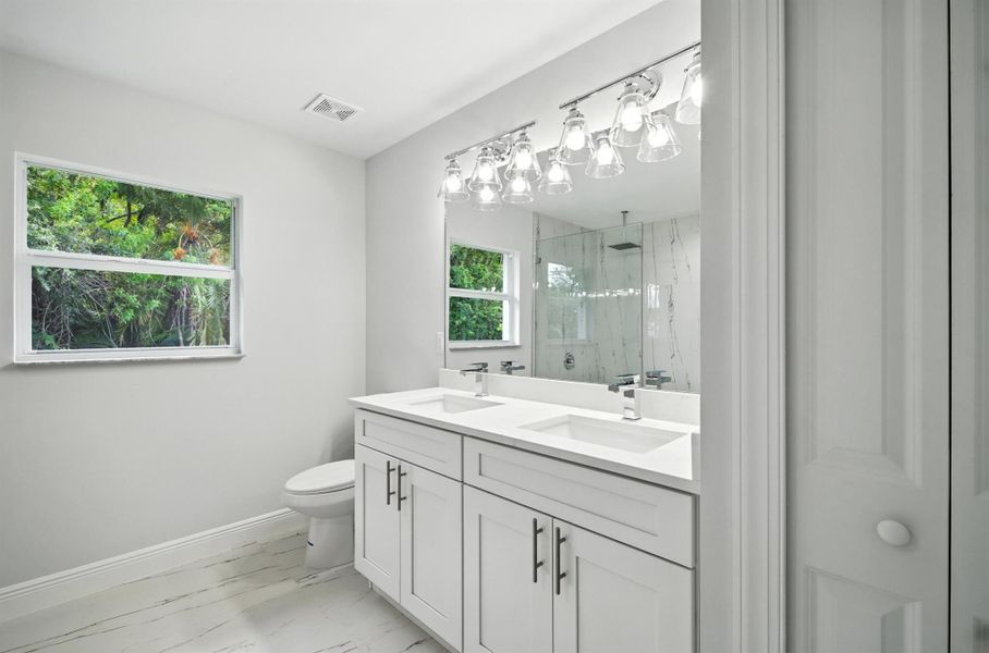 Furnished interior view inside a new home in , Fort Pierce (Image 9).