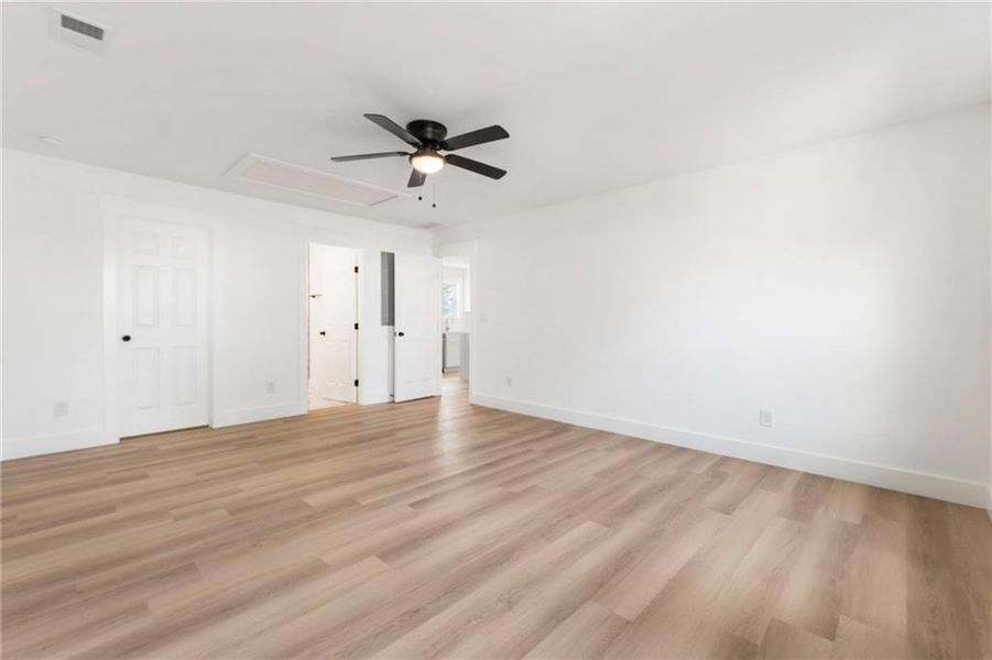 Spacious, unfurnished interior of a new home in , Cartersville (Image 20).