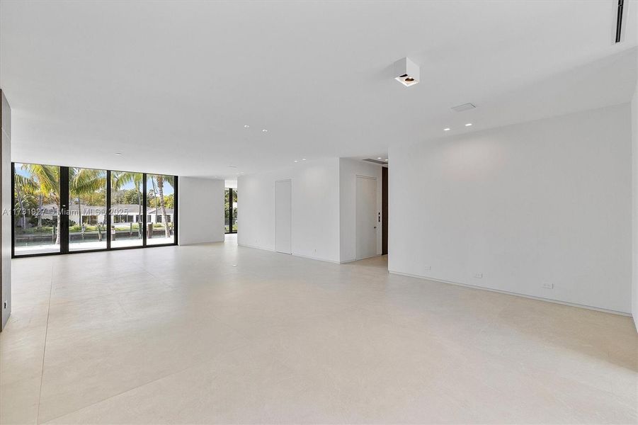 Spacious, unfurnished interior of a new home in , Key Biscayne (Image 28). Spacious, unfurnished interior of a new home in , Key Biscayne (Image 28).