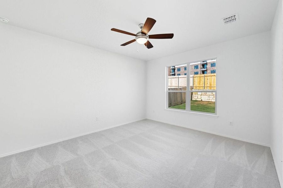 Spacious, unfurnished interior of a new home in McKinney Crossing, Austin (Image 7).