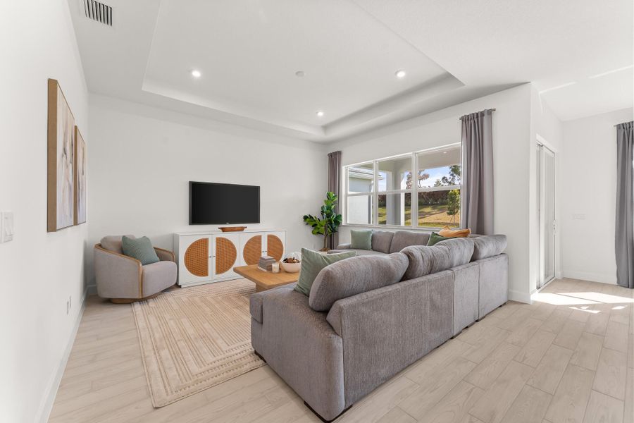 US_SEF_ROSEWOOD_LOT 47_FURNISHED_LIVING