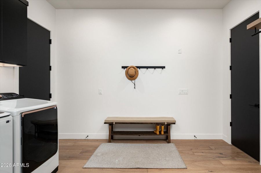 31-5724EMouraDr-31 31-5724EMouraDr-31