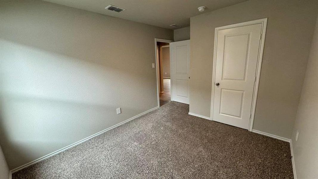 Spacious, unfurnished interior of a new home in Hickory Grove, Krum (Image 8). Spacious, unfurnished interior of a new home in Hickory Grove, Krum (Image 8).
