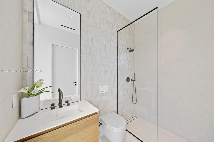 Furnished interior view inside a new home in , Miami Beach (Image 8).