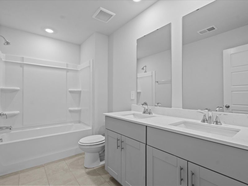 Furnished interior view inside a new home in Chatham Forest, Duncan (Image 7). Furnished interior view inside a new home in Chatham Forest, Duncan (Image 7).