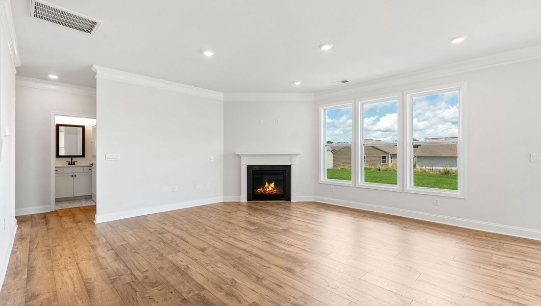 Spacious, unfurnished interior of a new home in Seven Oaks, Greenwood (Image 23). Spacious, unfurnished interior of a new home in Seven Oaks, Greenwood (Image 23).