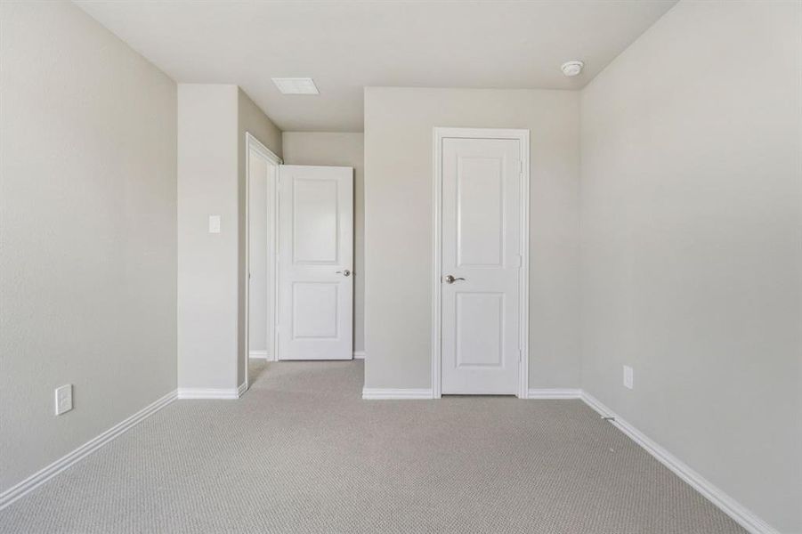 Photo is not of the actual home, but is an inspirational photo of builder’s model home and may depict options, furnishings, and/or decorator features that are not included. Photo is not of the actual home, but is an inspirational photo of builder’s model home and may depict options, furnishings, and/or decorator features that are not included.