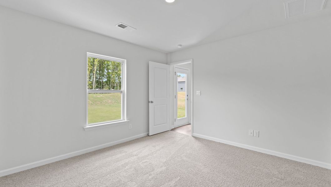 Representative unfurnished interior of a home built from the SANFORD by D.R. Horton in Stone Creek, Clinton (Image 16).