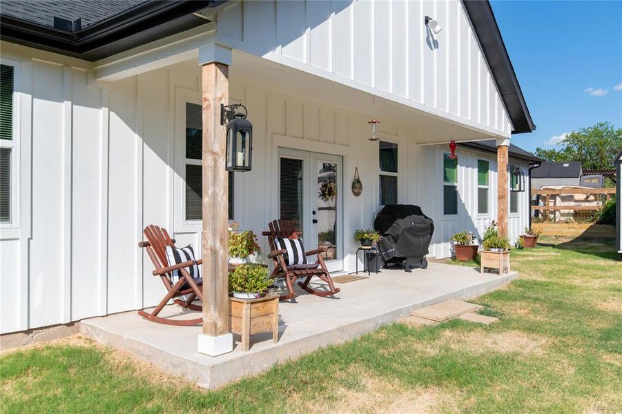 Seller added full gutters Seller added full gutters