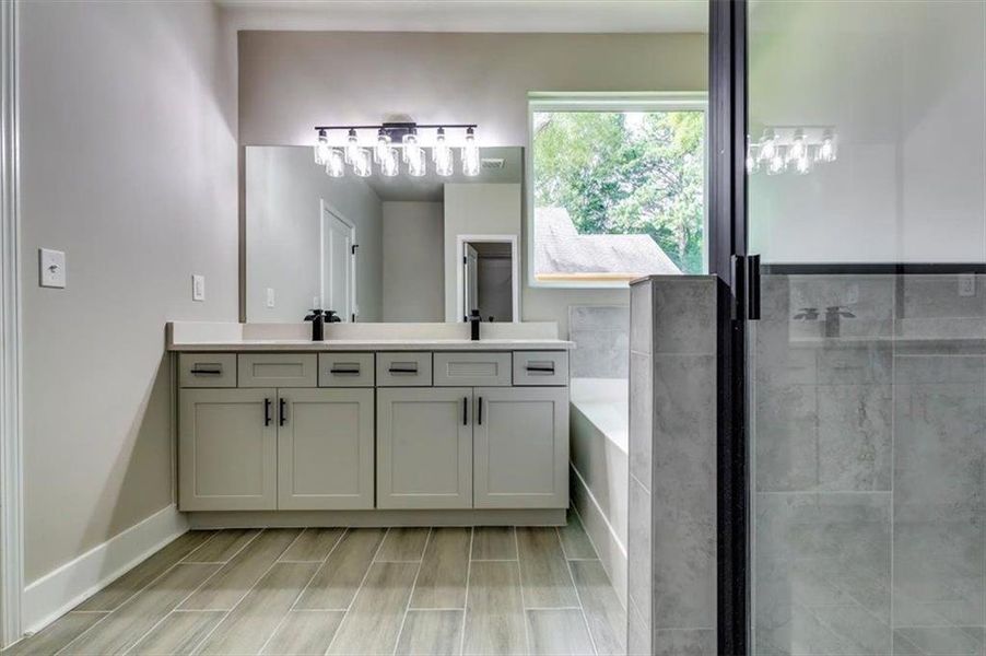 Furnished interior view inside a new home in , Conyers (Image 5).