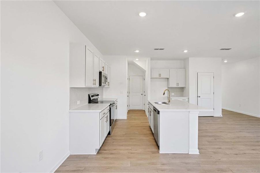 Furnished interior view inside a new home in Leydenview, Mableton (Image 14).