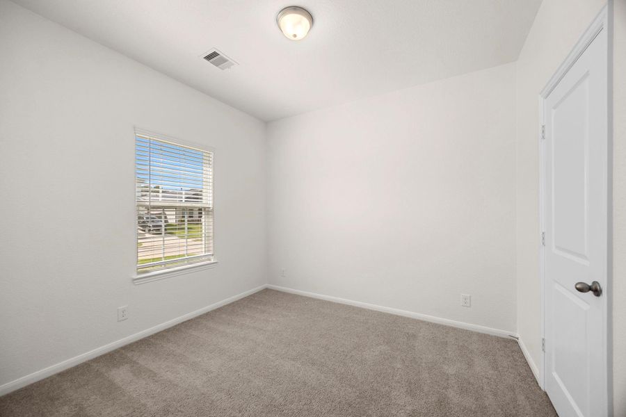 Spacious, unfurnished interior of a new home in Glen Oaks, Magnolia (Image 29). Spacious, unfurnished interior of a new home in Glen Oaks, Magnolia (Image 29).