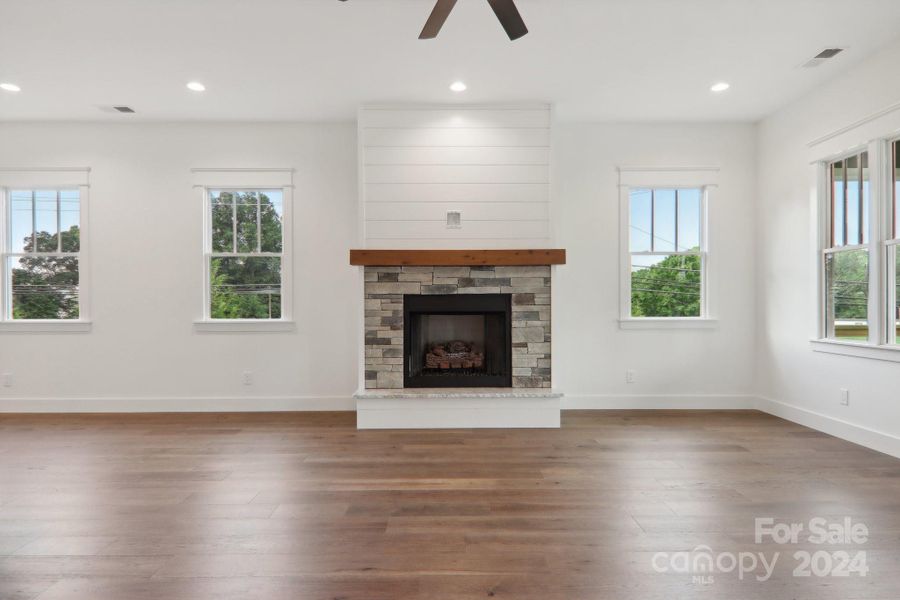 Image 24 of a home in .