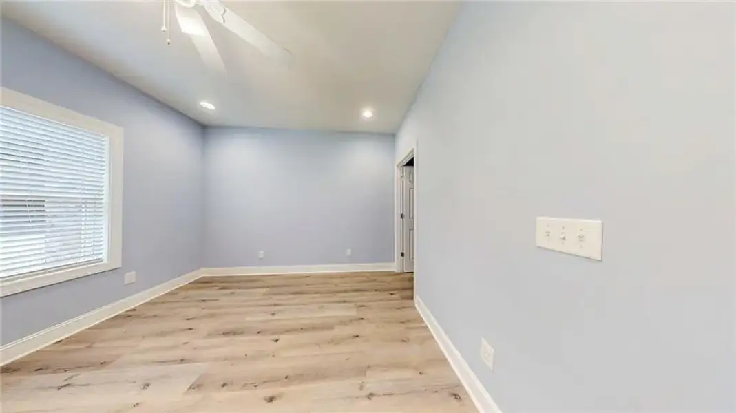 Spacious, unfurnished interior of a new home in , Rome (Image 51).