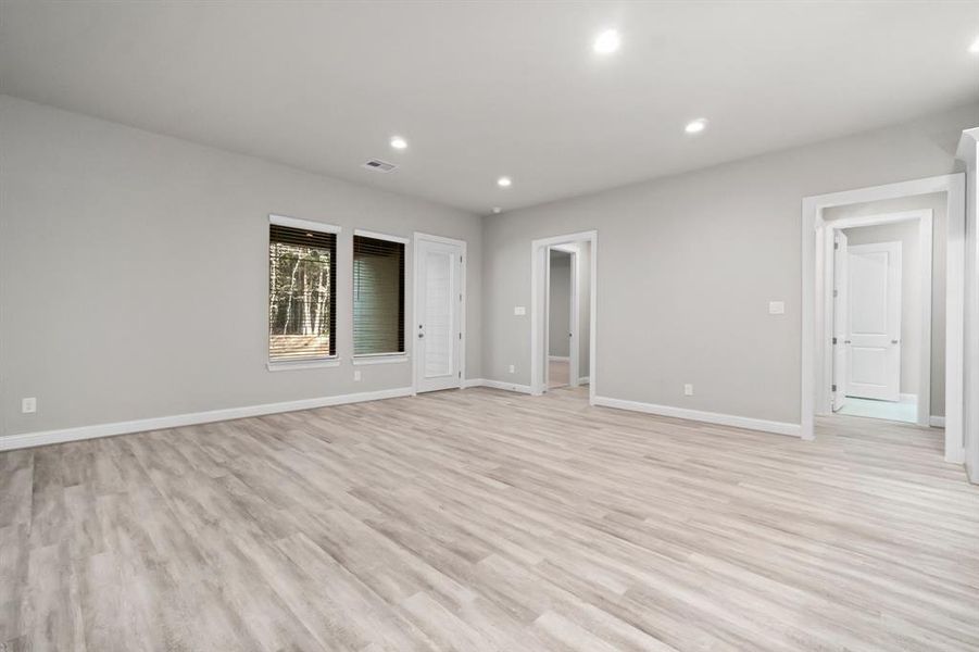 Casual dining room with access to the back yard.