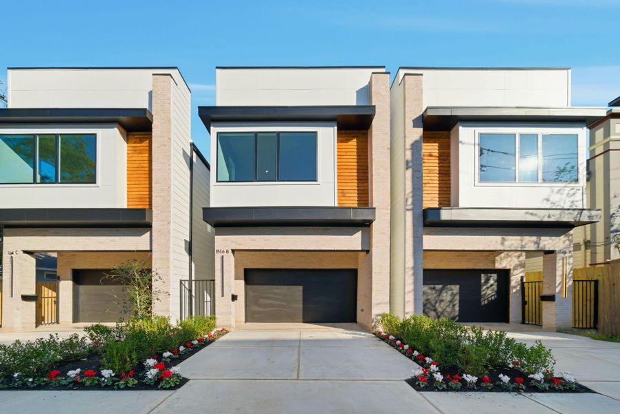 Front exterior of a new home in , Houston, TX, highlighting curb appeal (Image 1). Front exterior of a new home in , Houston, TX, highlighting curb appeal (Image 1).