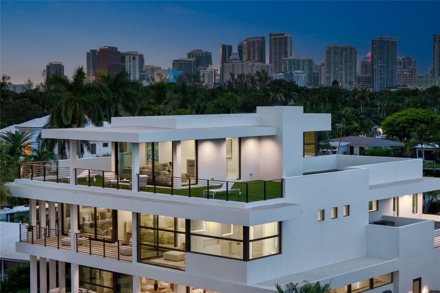 Condo located in Fort Lauderdale, FL showcasing its design and architecture (Image 3). Condo located in Fort Lauderdale, FL showcasing its design and architecture (Image 3).