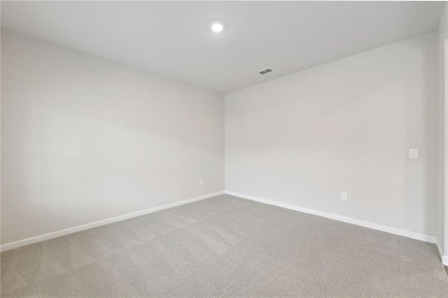 Spacious, unfurnished interior of a new home in Preserve at Mountain Creek, Pendergrass (Image 20). Spacious, unfurnished interior of a new home in Preserve at Mountain Creek, Pendergrass (Image 20).