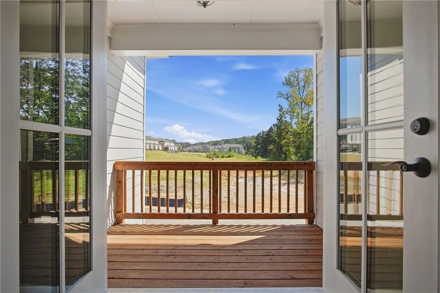 Exterior details and patio area of a home in Waterside Single Family, Peachtree Corners (Image 16).
