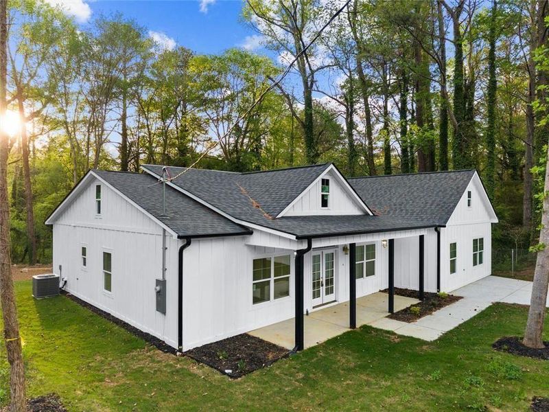 Front exterior of a new home in , Atlanta, GA, highlighting curb appeal (Image 25). Front exterior of a new home in , Atlanta, GA, highlighting curb appeal (Image 25).