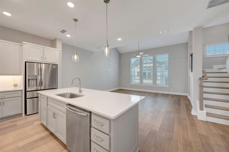 Furnished interior view inside a new home in Retreat at Oak Park, Houston (Image 15). Furnished interior view inside a new home in Retreat at Oak Park, Houston (Image 15).