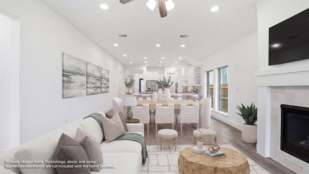 Furnished interior view inside a new home in Avondale, Fate (Image 12).