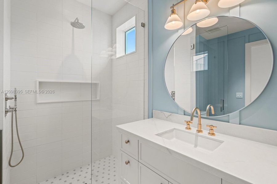 Furnished interior view inside a new home in , Key Largo (Image 50).