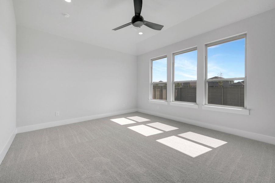 Spacious, unfurnished interior of a new home in Treeline, Justin (Image 19).