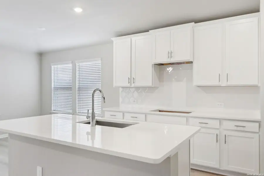 Furnished interior view inside a new home in Sagebrooke - Classic Series, San Antonio (Image 8).