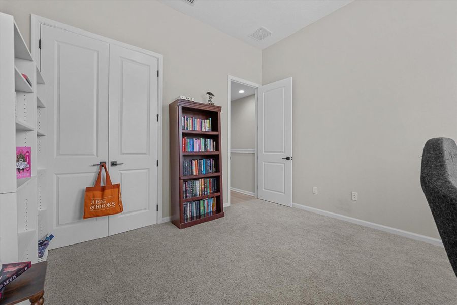 Spacious, unfurnished interior of a new home in , Westlake (Image 23).