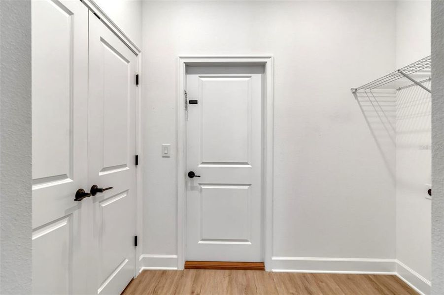 Spacious, unfurnished interior of a new home in , Spring Hill (Image 55).