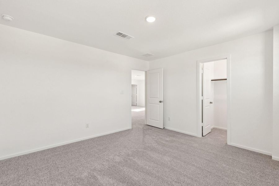 Spacious, unfurnished interior of a new home in Montgomery Bend, Montgomery (Image 25). Spacious, unfurnished interior of a new home in Montgomery Bend, Montgomery (Image 25).