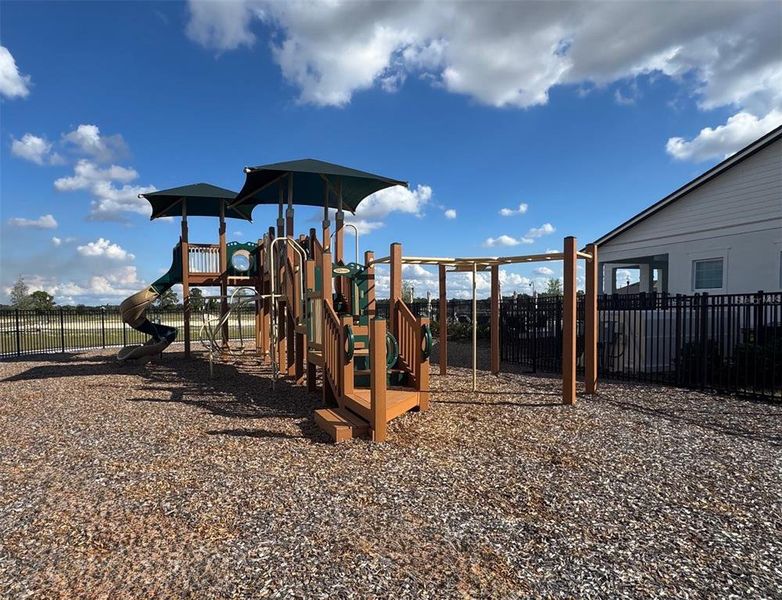 Community amenities in Trailside, Mount Dora (Image 6). Community amenities in Trailside, Mount Dora (Image 6).