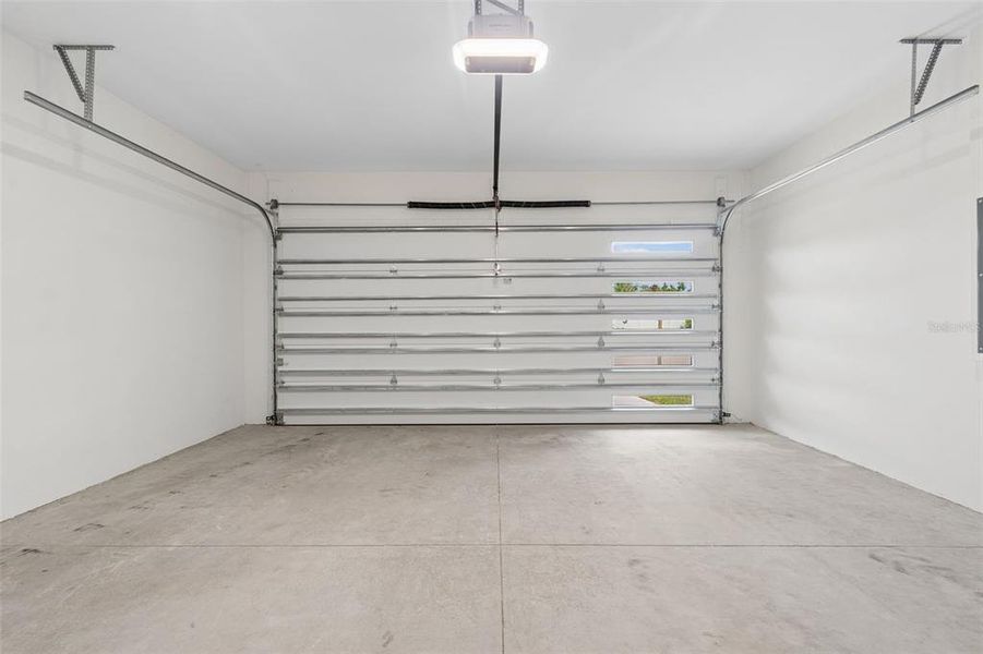 Spacious, unfurnished interior of a new home in , North Port (Image 27). Spacious, unfurnished interior of a new home in , North Port (Image 27).