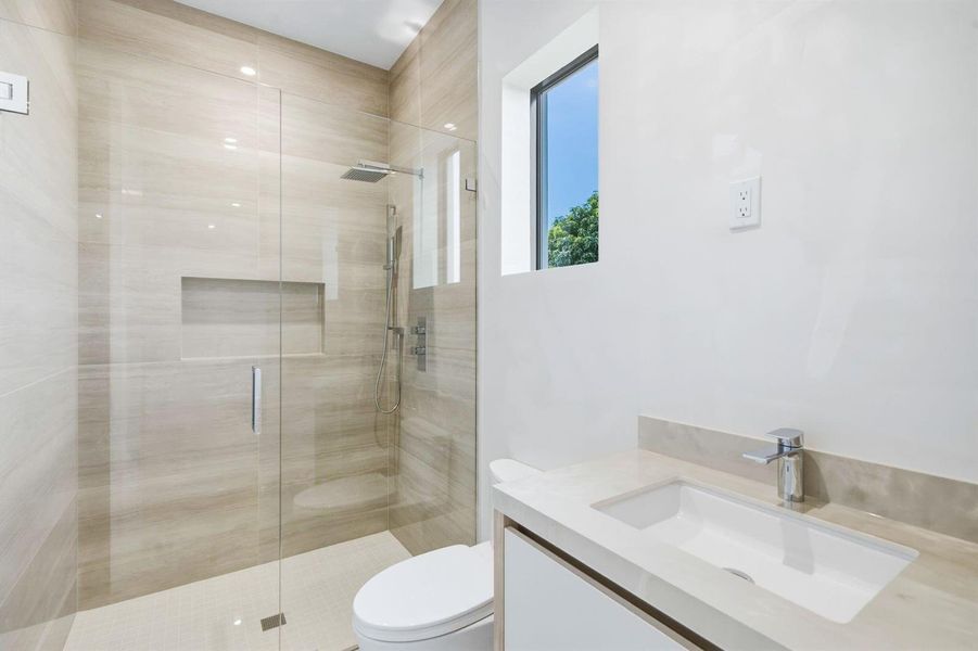 1300 NE 4th Ct Boca Raton FL 80
