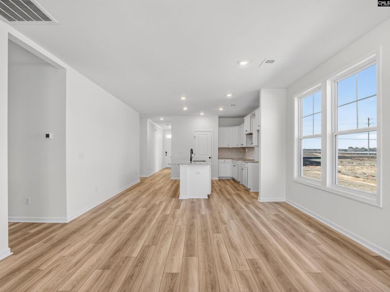 Spacious, unfurnished interior of a new home in Old Charleston Acres, Pelion (Image 27).