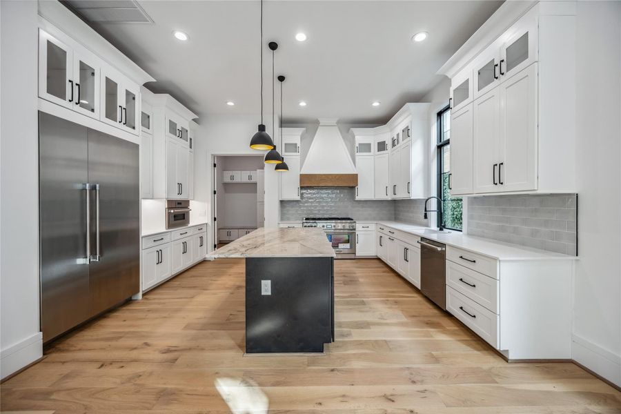 Similar Completed Design by Builder: Kitchen Similar Completed Design by Builder: Kitchen