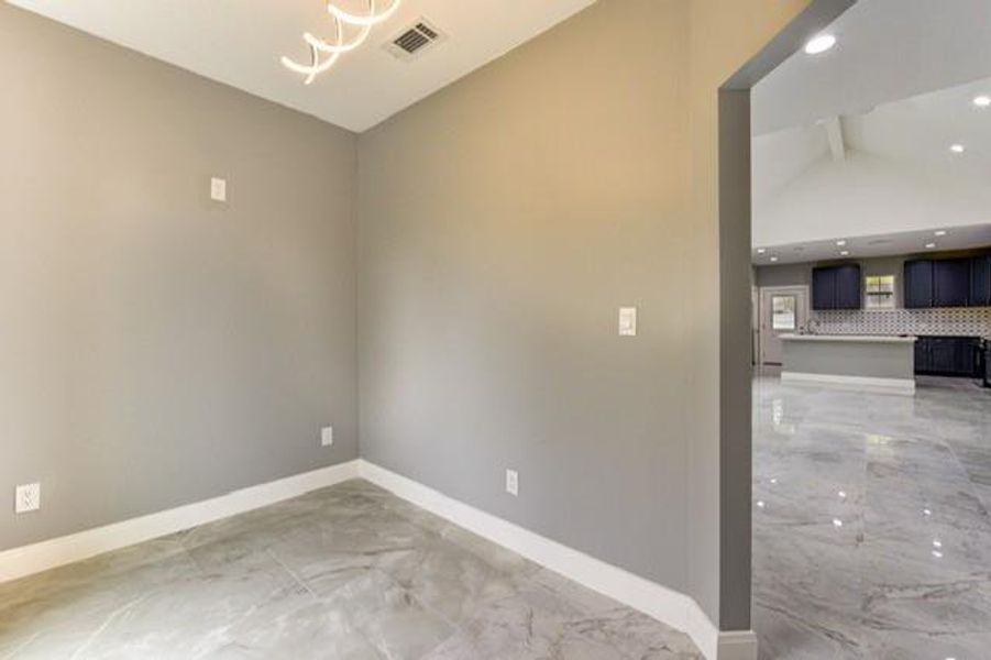 Spacious, unfurnished interior of a new home in , League City (Image 29). Spacious, unfurnished interior of a new home in , League City (Image 29).