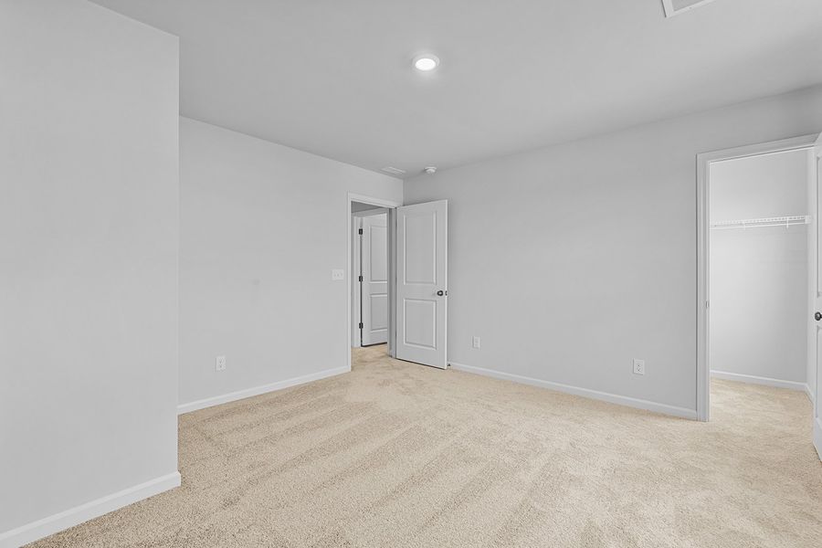 Spacious, unfurnished interior of a new home in Bell West, Kernersville (Image 33).